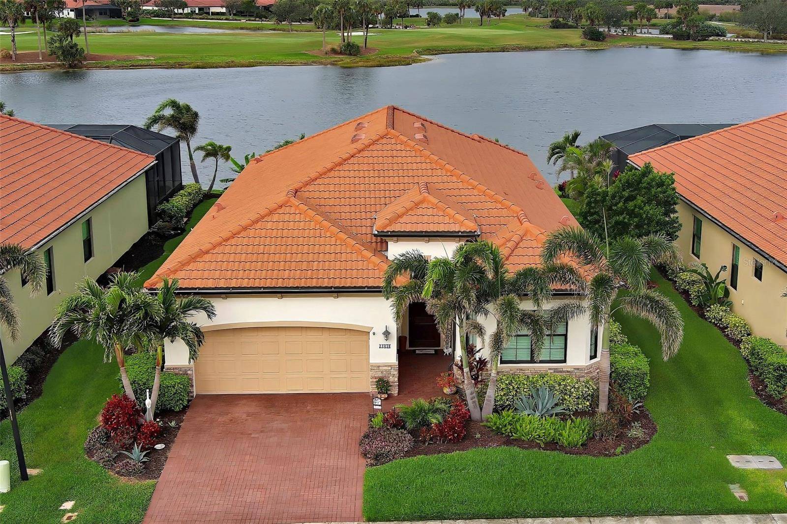 Venice, FL 34293,23415 WAVERLY CIR