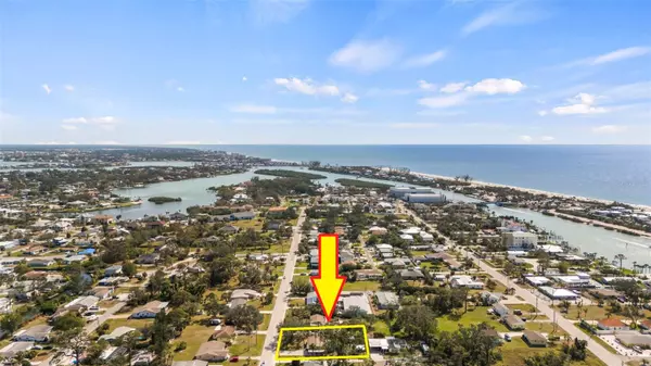 Nokomis, FL 34275,417 & 417A SHORE RD #417 & 417A