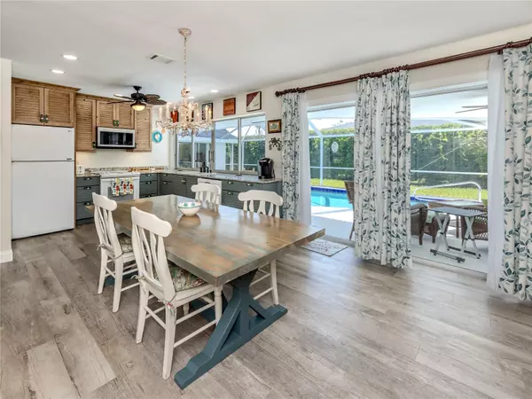 Venice, FL 34285,601 APALACHICOLA RD