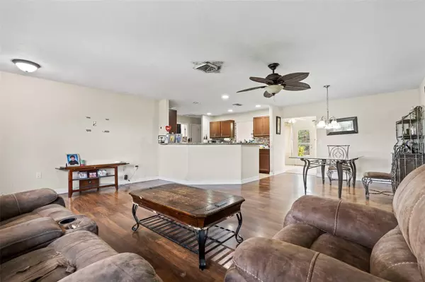 Venice, FL 34293,427 CANTERBURY RD