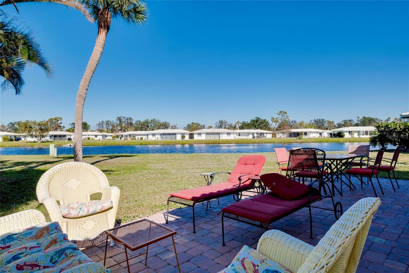 Venice, FL 34293,483 CIRCLEWOOD DR #O14