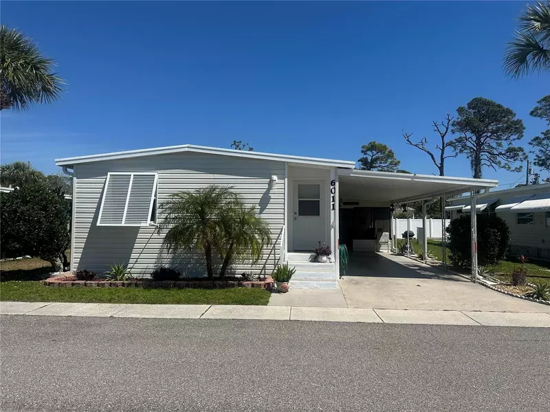 6011 PEONY RD, Venice, FL 34293