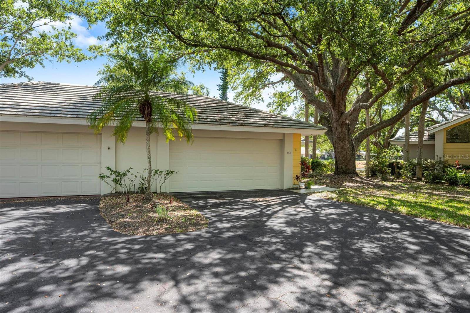 Venice, FL 34293,226 SOUTHAMPTON LN #257