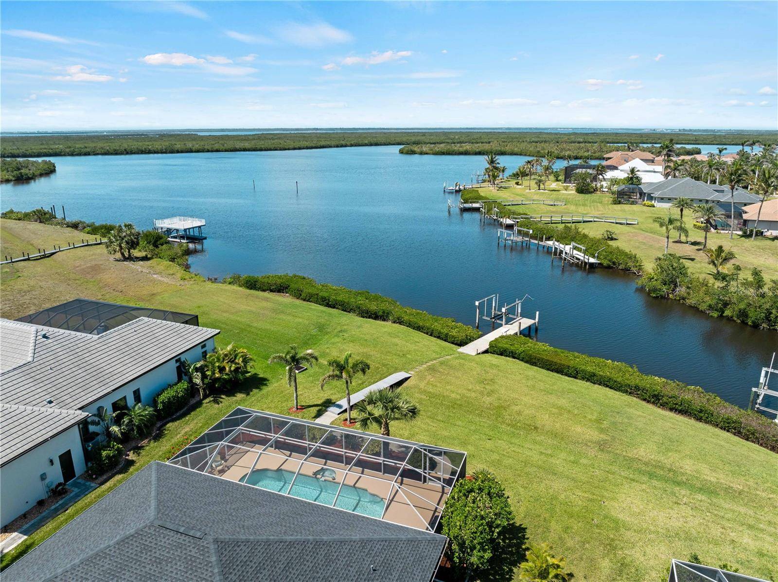 Port Charlotte, FL 33948,5035 COLLINGSWOOD BLVD