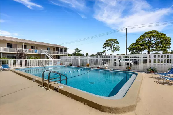 Venice, FL 34285,360 BASE AVE E #413