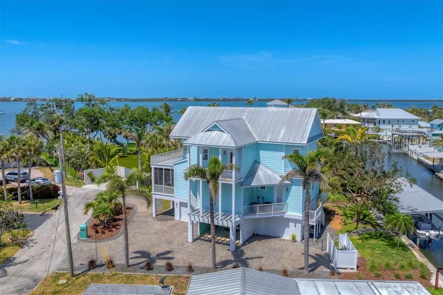 320 O DAY, Englewood, FL 34223