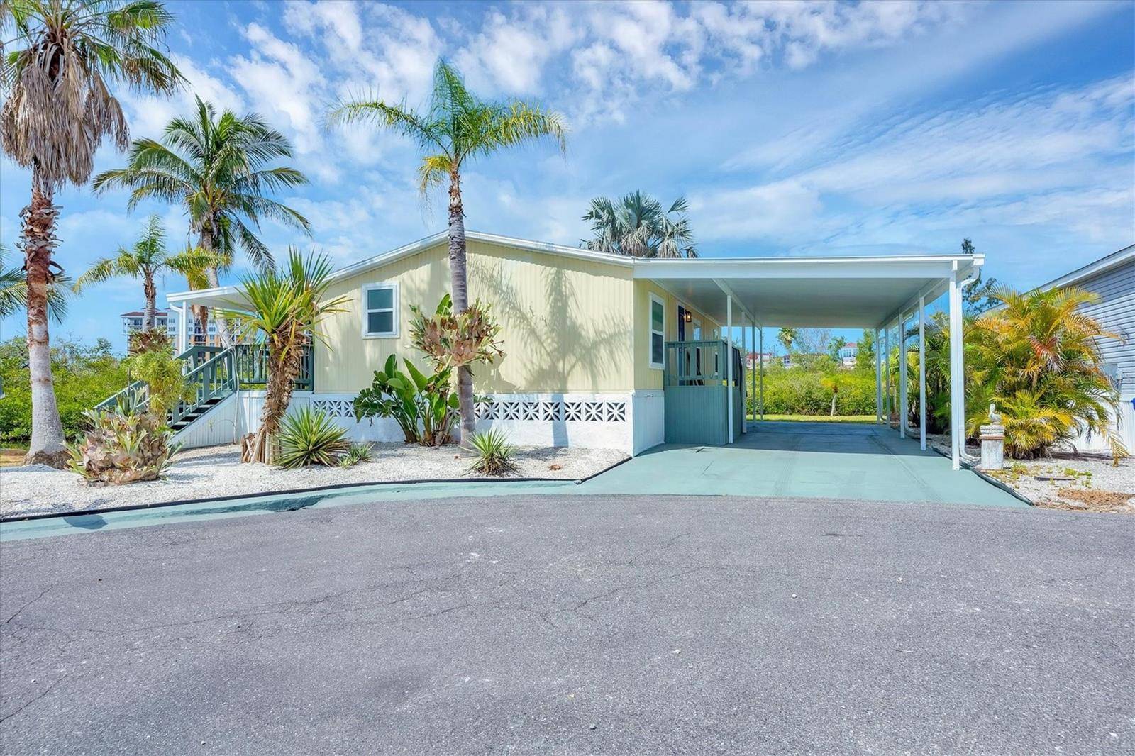 Venice, FL 34285,408 HATCHETT CREEK RD