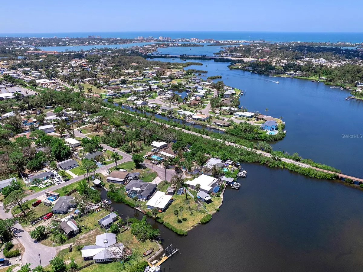 Nokomis, FL 34275,214 POMPANO LN