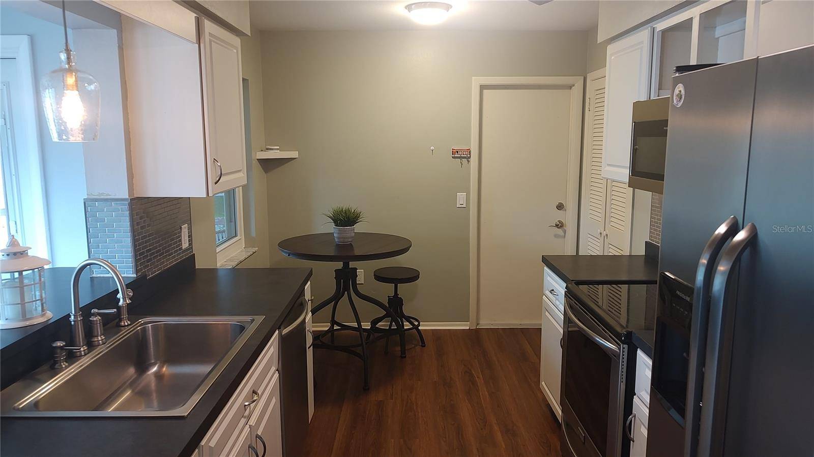 Venice, FL 34293,1001 SANDLEWOOD DR