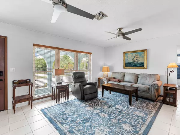 Port Charlotte, FL 33948,18302 BURKHOLDER CIR