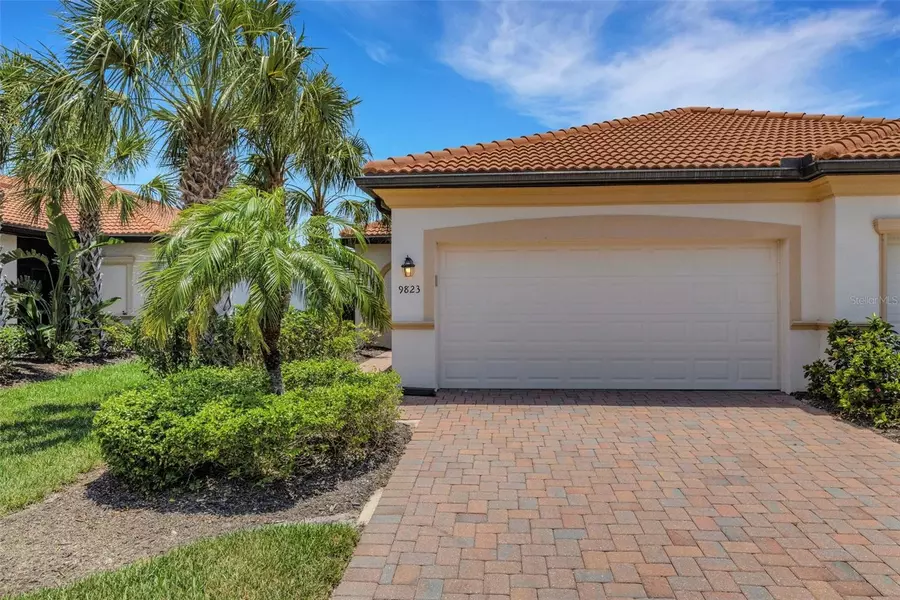 9823 HAZE DR, Venice, FL 34292