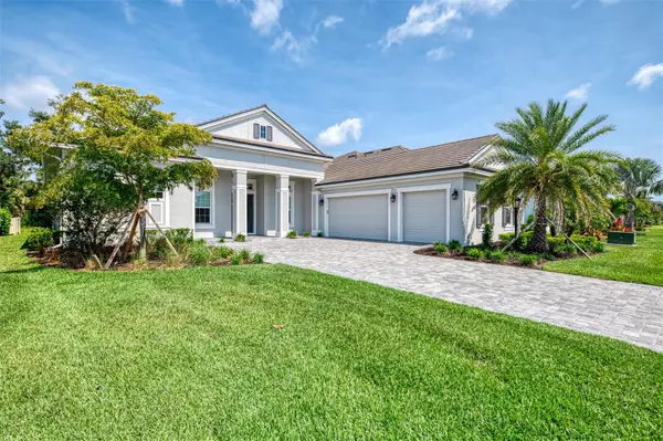 Sarasota, FL 34241,9048 LUNA LN