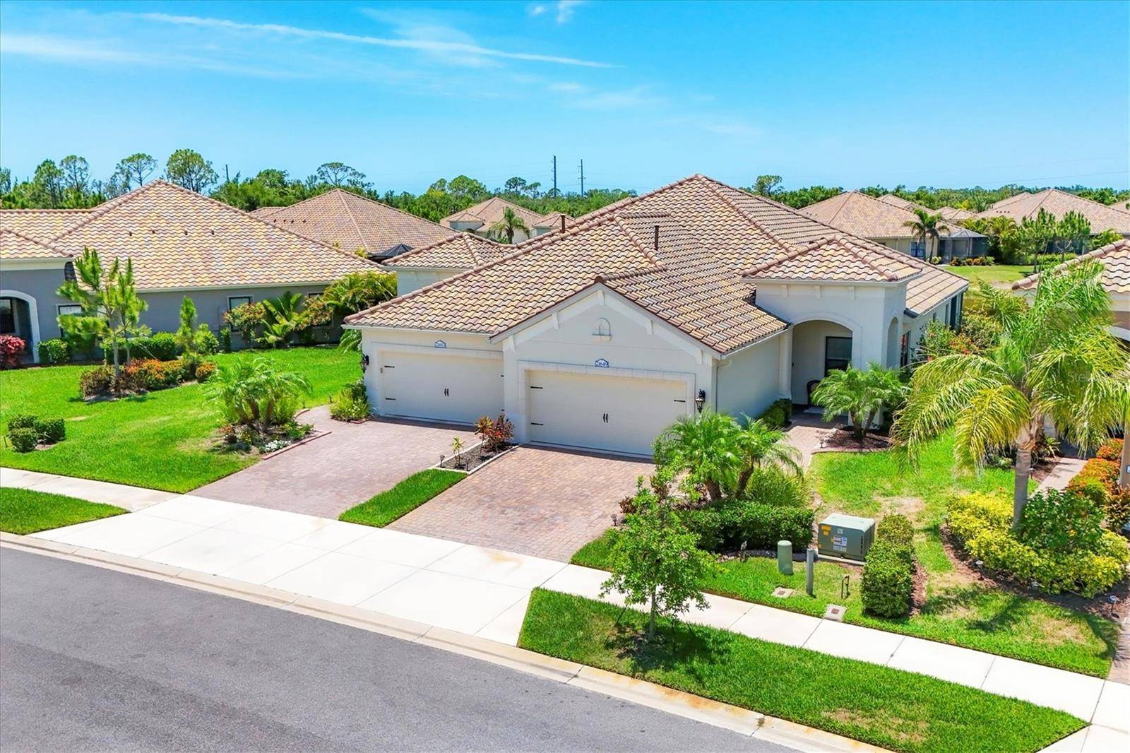 Venice, FL 34293,21649 AVON PARK CT