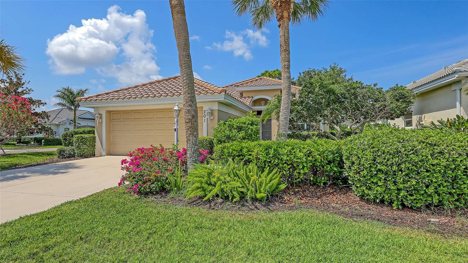 201 VESTAVIA DR, Venice, FL 34292