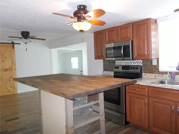 Venice, FL 34285,373 LONGWOOD DR