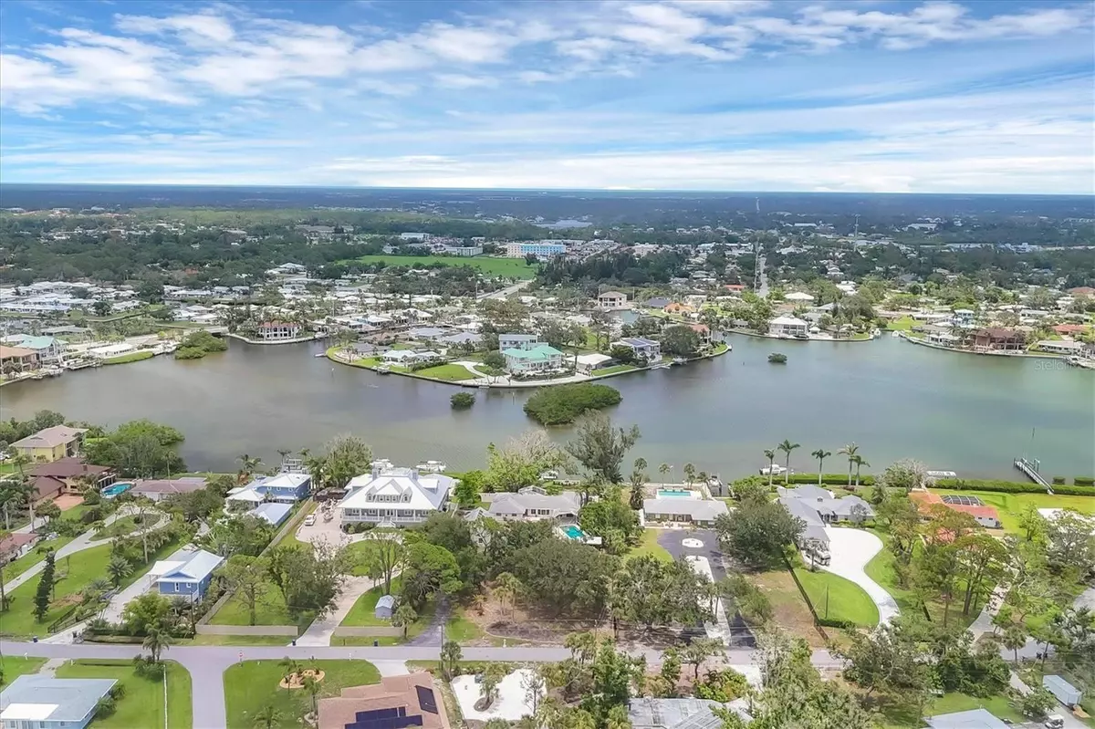 Nokomis, FL 34275,205 LOUELLA LN