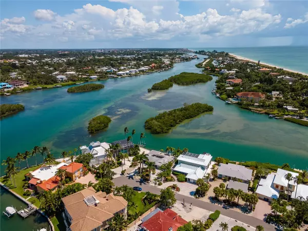 Nokomis, FL 34275,922 CASEY COVE DR