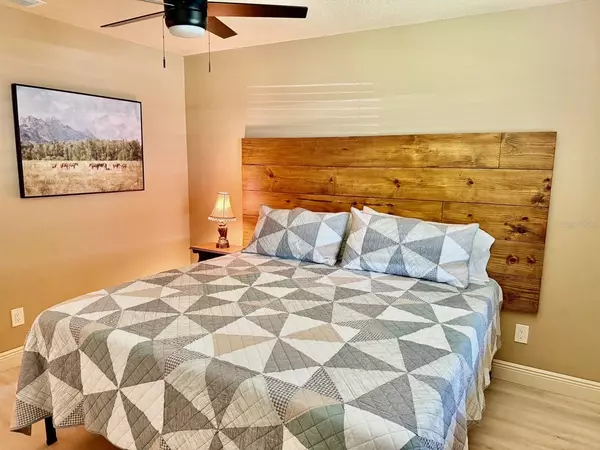 Englewood, FL 34224,11248 PENDLETON AVE #A&B