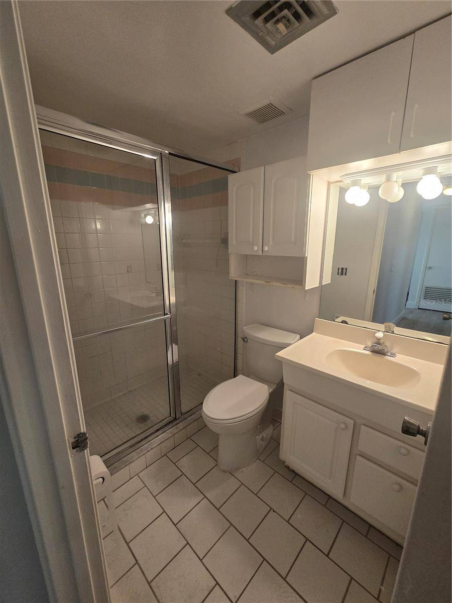 Venice, FL 34285,624 WHITE PINE TREE RD #5