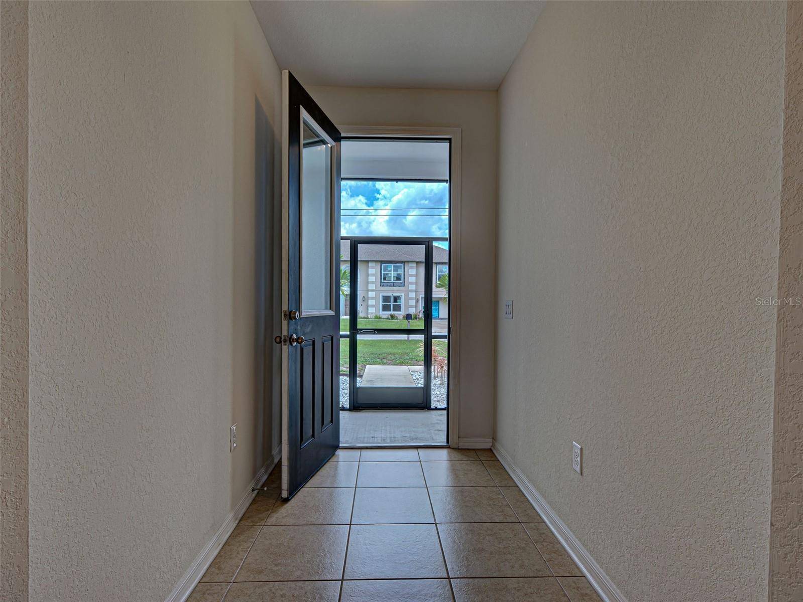 Port Charlotte, FL 33981,9157 GENESEE ST