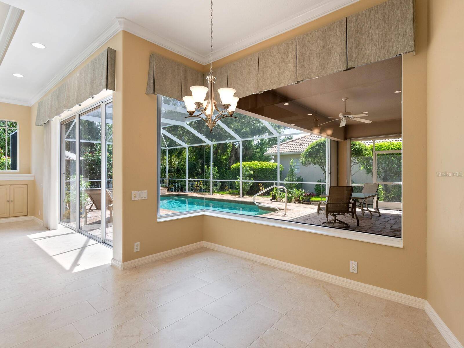 Venice, FL 34285,355 SWALLOW CIR