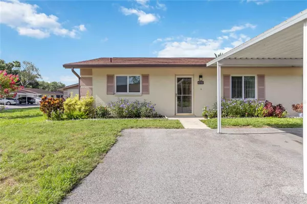 Sarasota, FL 34233,4550 TIPPECANOE TRL #181