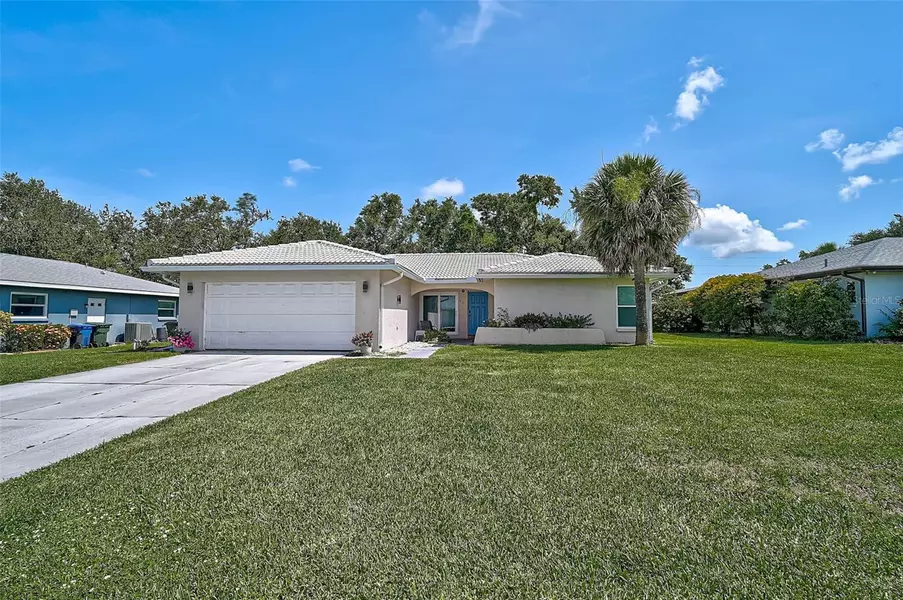 903 E SHANNON CT, Venice, FL 34293