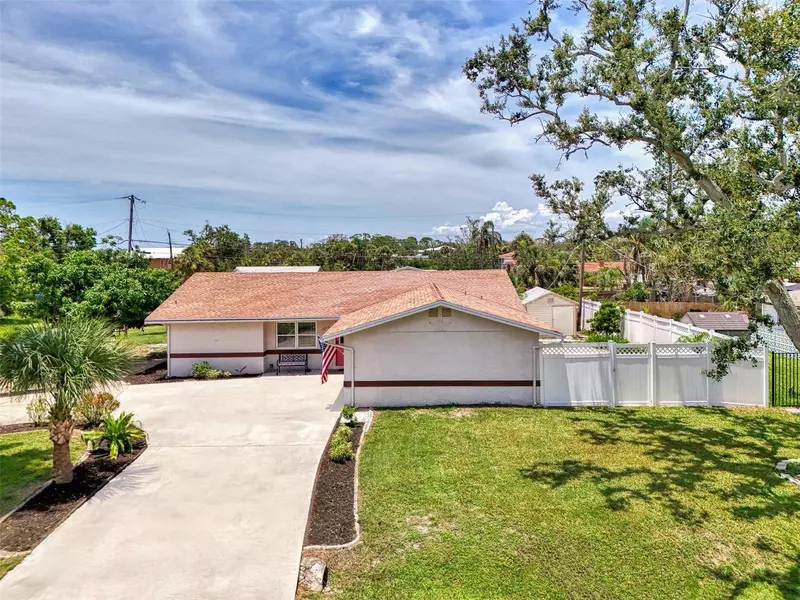 1672 JUPITER RD, Venice, FL 34293