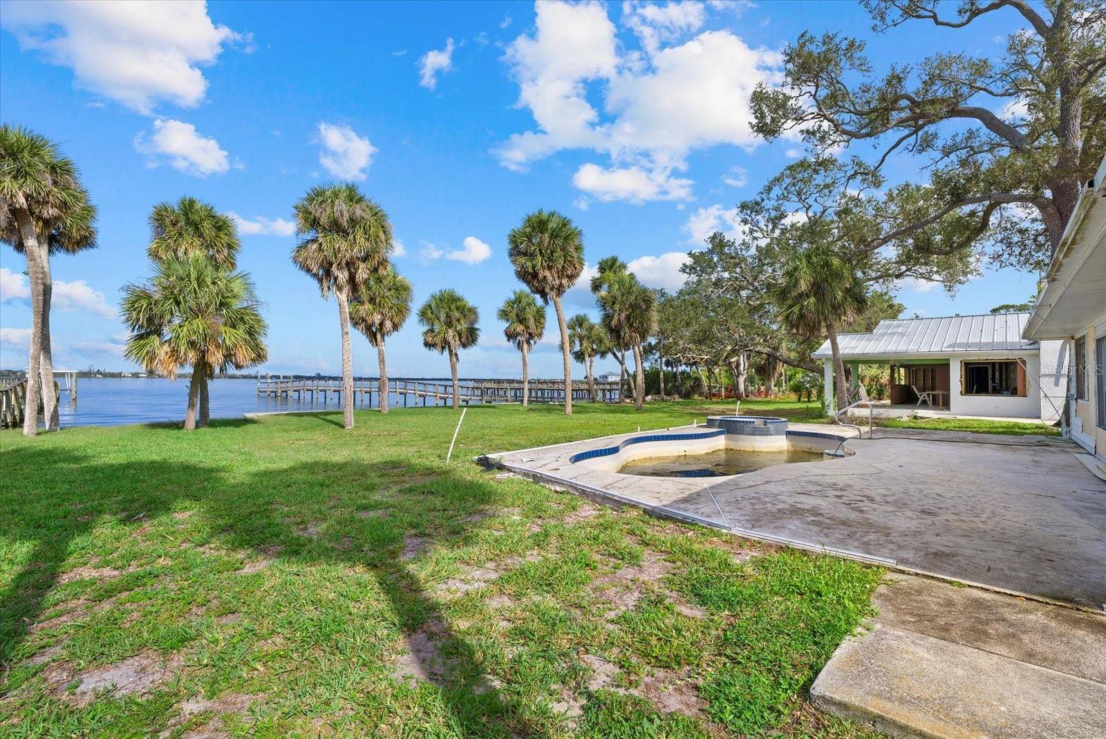 Englewood, FL 34223,108 WINSON AVE