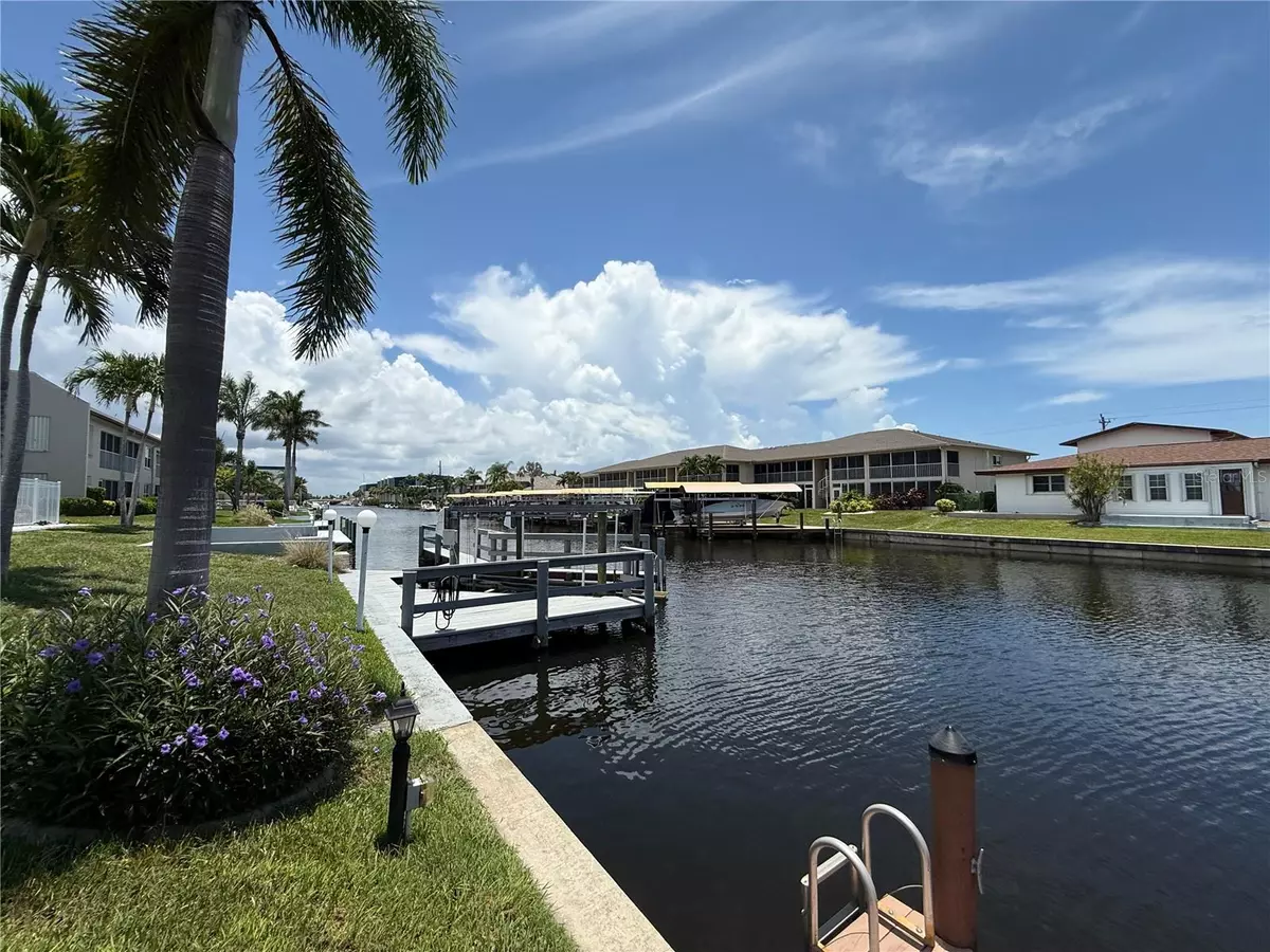 Cape Coral, FL 33904,1220 SE 46TH ST #101