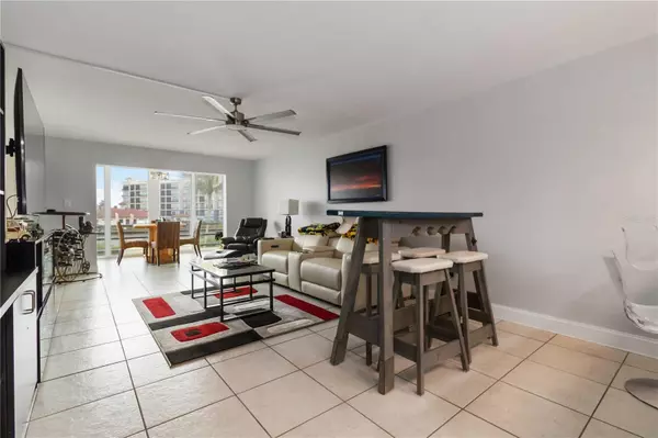 Venice, FL 34285,250 SANTA MARIA ST #219