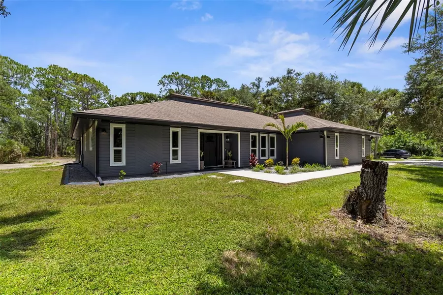 4060 WOODLAND BLVD, North Port, FL 34291