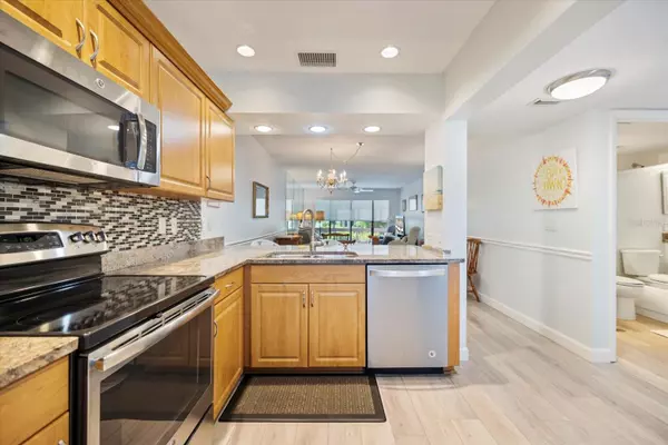 Venice, FL 34285,832 BIRD BAY WAY #113