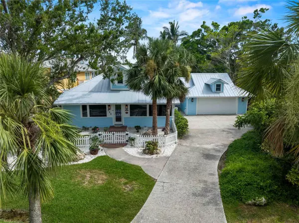 713 EAGLE POINT DR, Venice, FL 34285