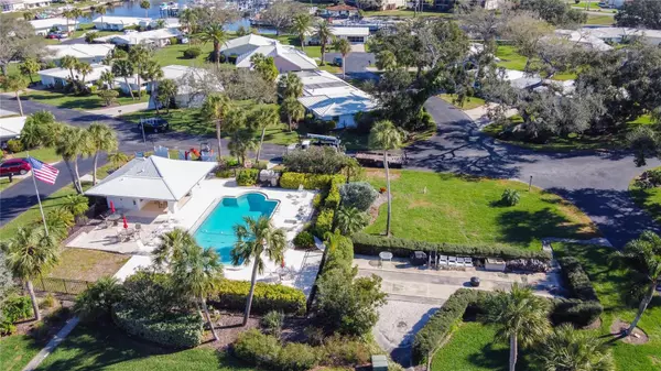 18 OAKWOOD DR N #18, Englewood, FL 34223