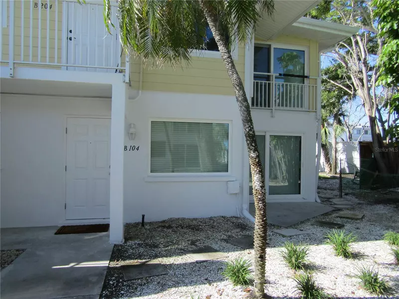 999 INLET CIR #B104, Venice, FL 34285