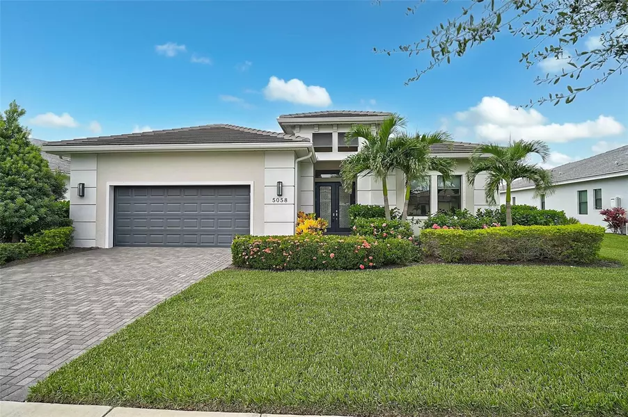 5058 SURFSIDE CIR, Lakewood Ranch, FL 34211