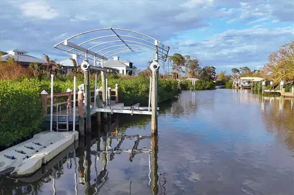 Englewood, FL 34224,8057 WEYERS CT
