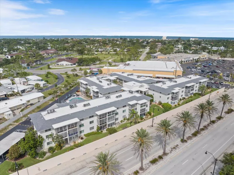 708 TAMIAMI TRL S #306, Venice, FL 34285