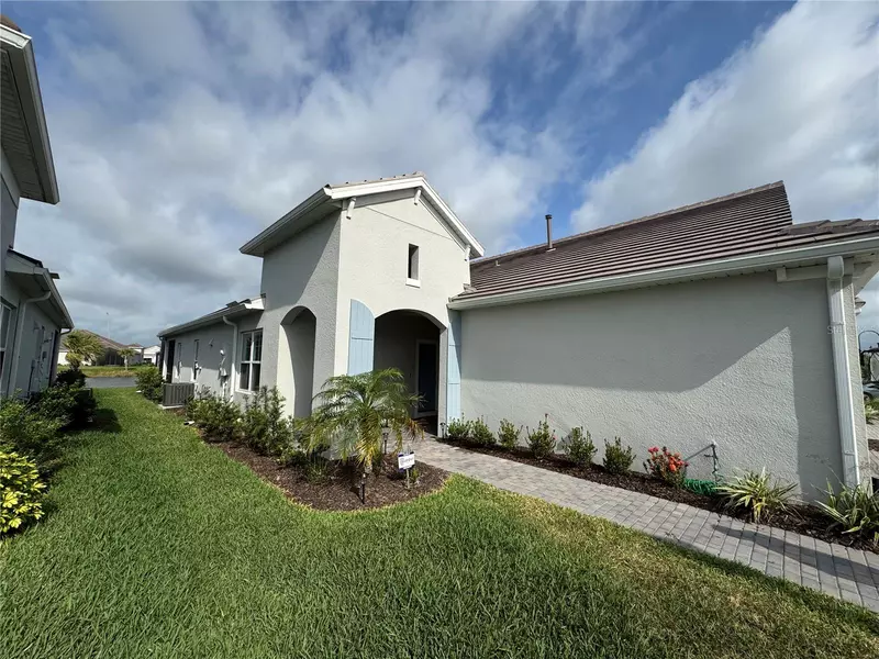 18057 FRANKLIN PARK CT, Venice, FL 34293