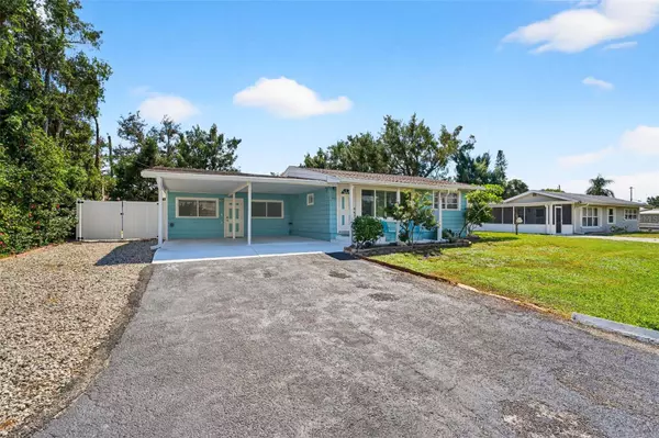 Venice, FL 34293,1601 LEMON BAY DR
