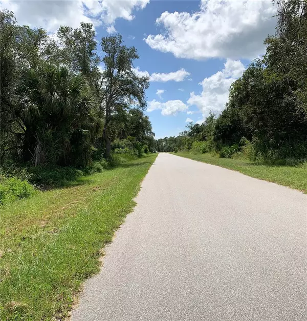 Port Charlotte, FL 33953,2096 LORRAINE DR