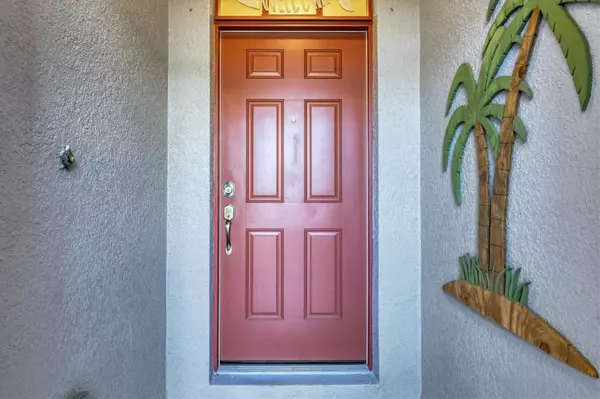 Port Charlotte, FL 33981,15081 ALDAMA CIR