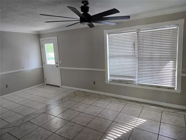 Bradenton, FL 34203,5520 43RD ST E