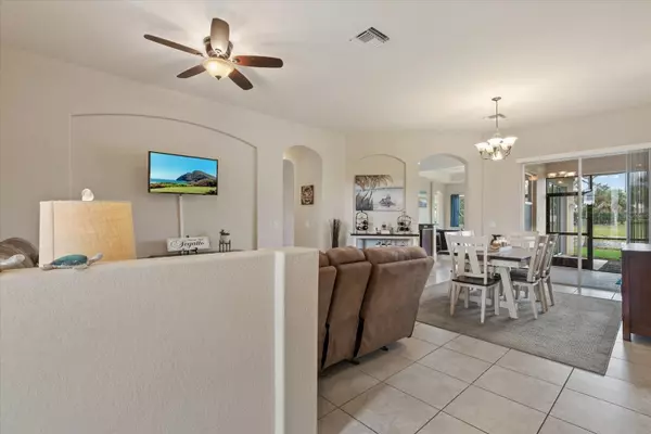 Venice, FL 34292,12132 GRANITE WOODS LOOP