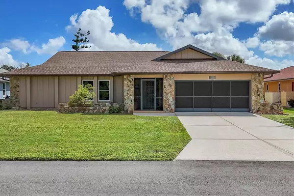 5833 HARRISON RD, Venice, FL 34293