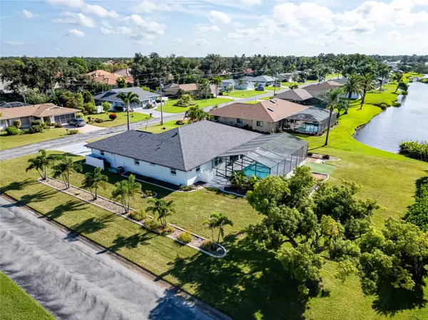 Venice, FL 34293,158 HOURGLASS DR