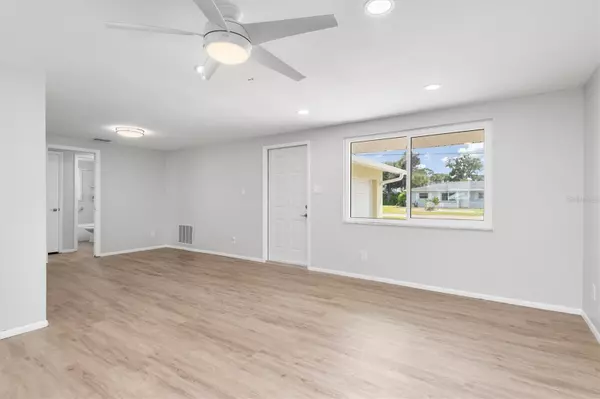 Venice, FL 34293,510 S VENICE BLVD