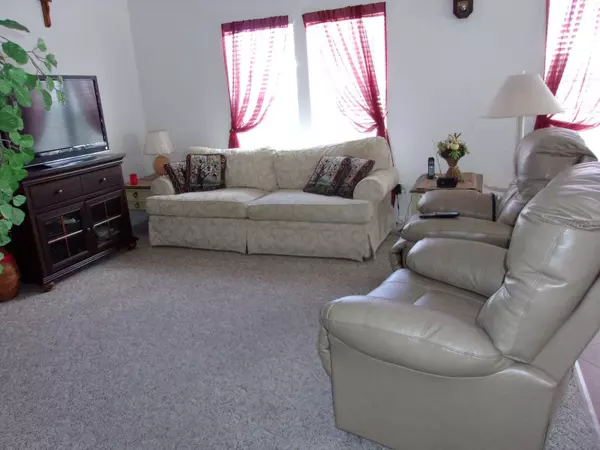 Venice, FL 34285,634 LEISURE #205