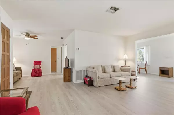 Nokomis, FL 34275,430 BOTTICELLI DR #430